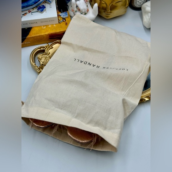 🆕 LOEFFLER RANDALL 🧿 NWOB Lilly Crinkle Metallic Slide Sandal With Feather Pom - Picture 15 of 16